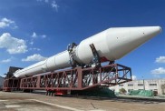 星际荣耀双曲线三号火箭重要一步：转场起竖系统联调试验成功