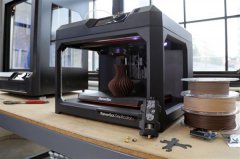 <b>MakerBotԴ֦Ƴʵ3Dӡƽ̨MakerBot Labs</b>