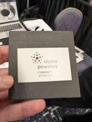 Alpha Powders 利用专利球化工艺，将废物转化高性能3D打印聚合物粉末