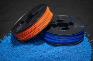 宝马集团利用废粉和旧零件回收材料3D打印零部件，打造可持续制造